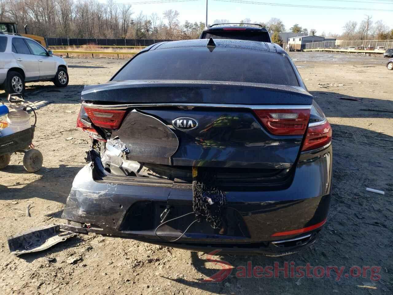 KNALC4J18J5101131 2018 KIA CADENZA