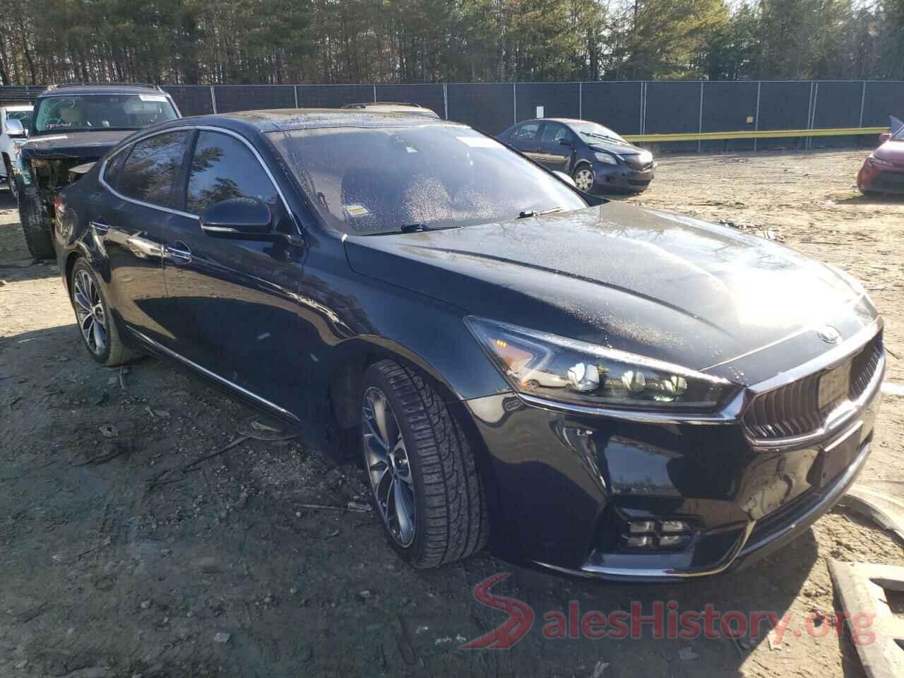 KNALC4J18J5101131 2018 KIA CADENZA