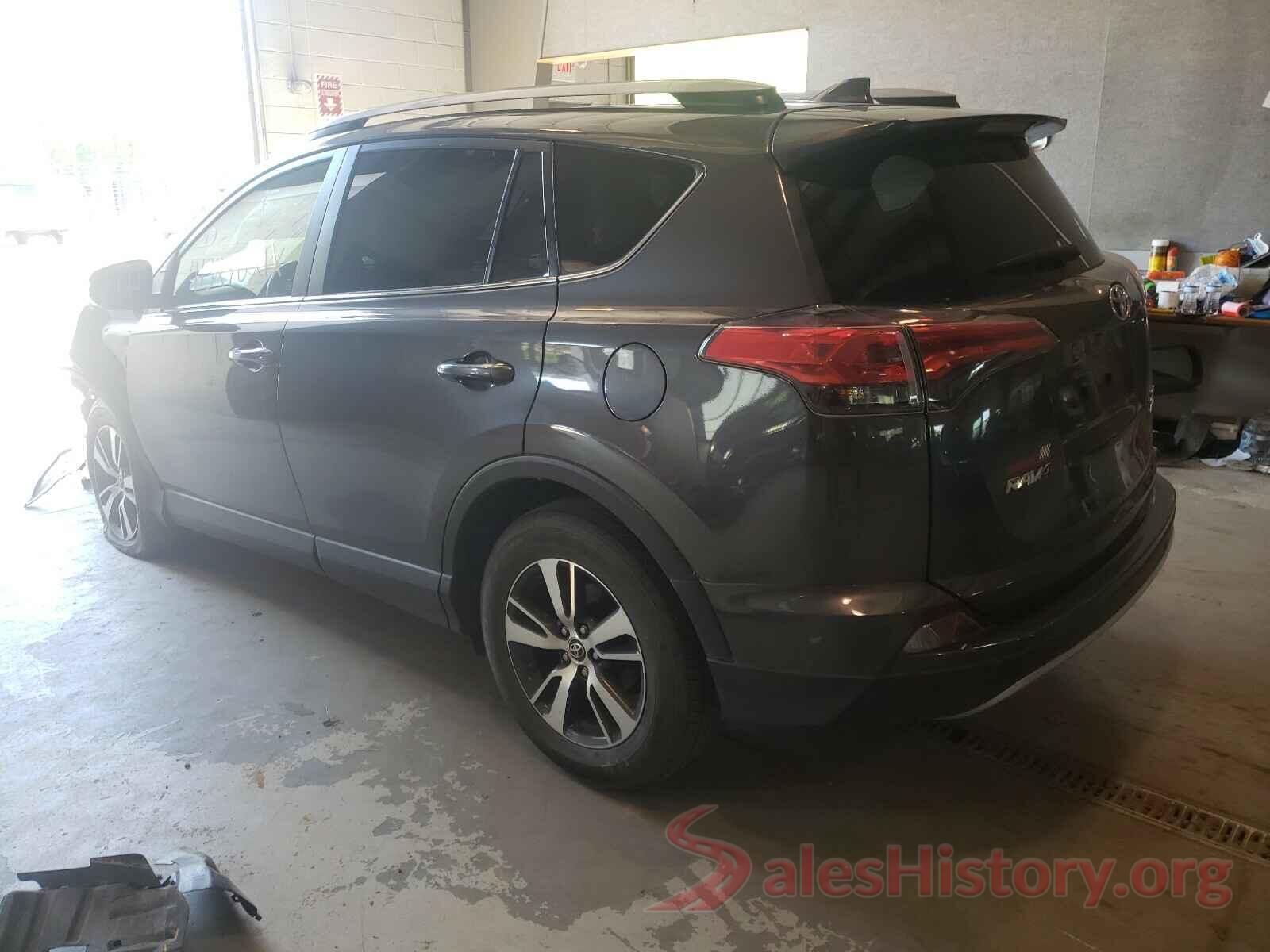 JTMRFREV2JJ734679 2018 TOYOTA RAV4