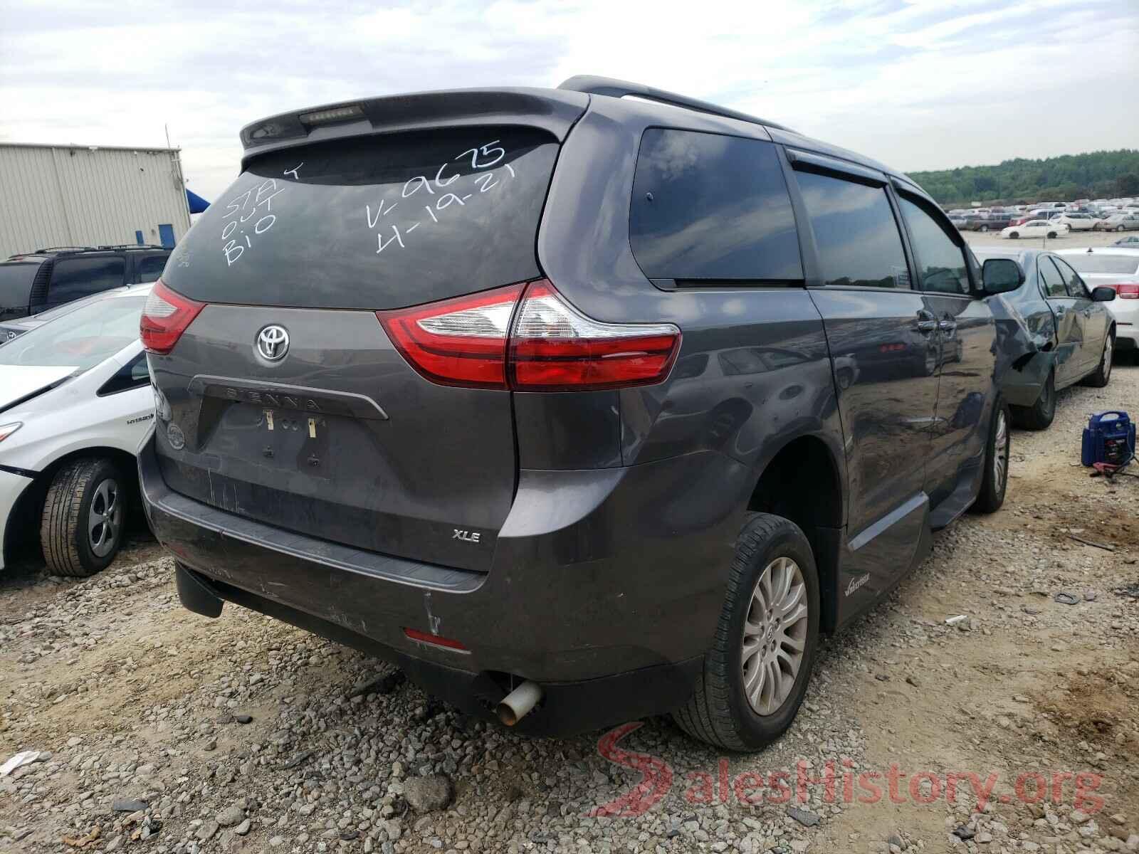 5TDYZ3DC1HS809675 2017 TOYOTA SIENNA