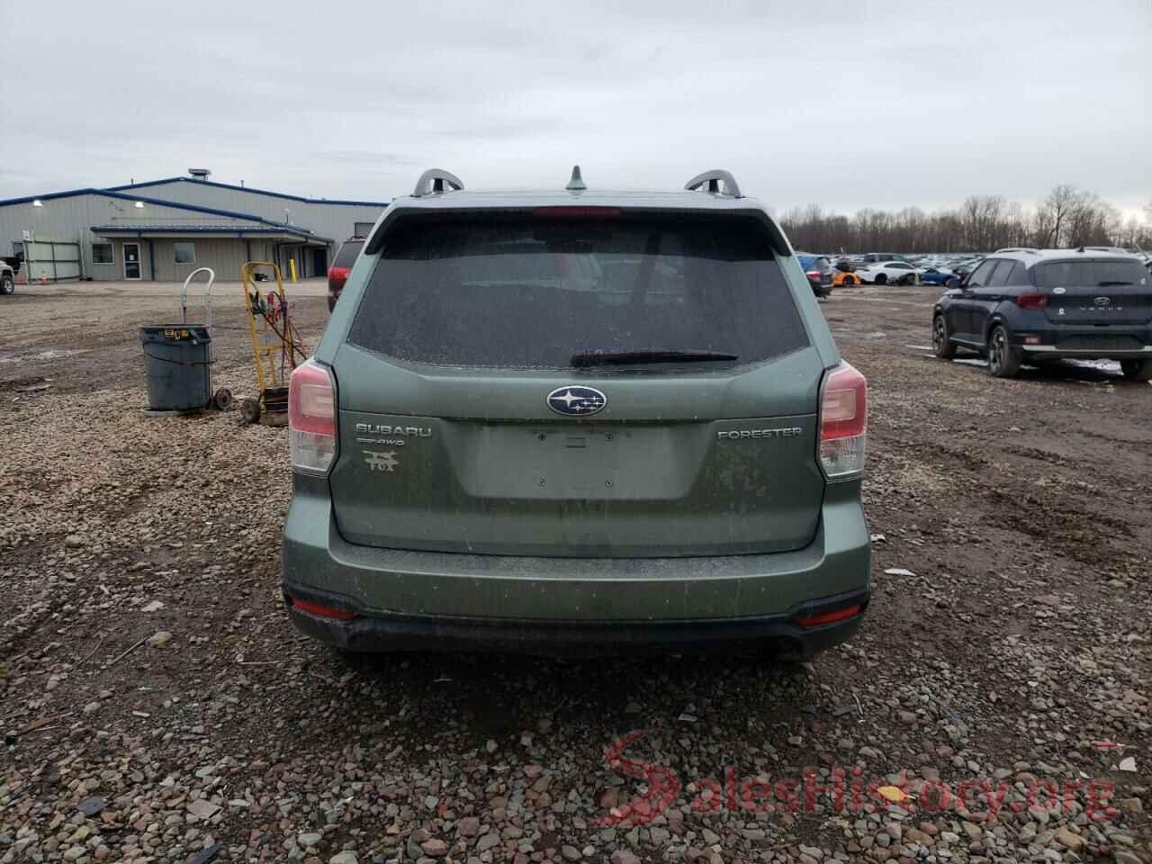 JF2SJAGC5JH489771 2018 SUBARU FORESTER