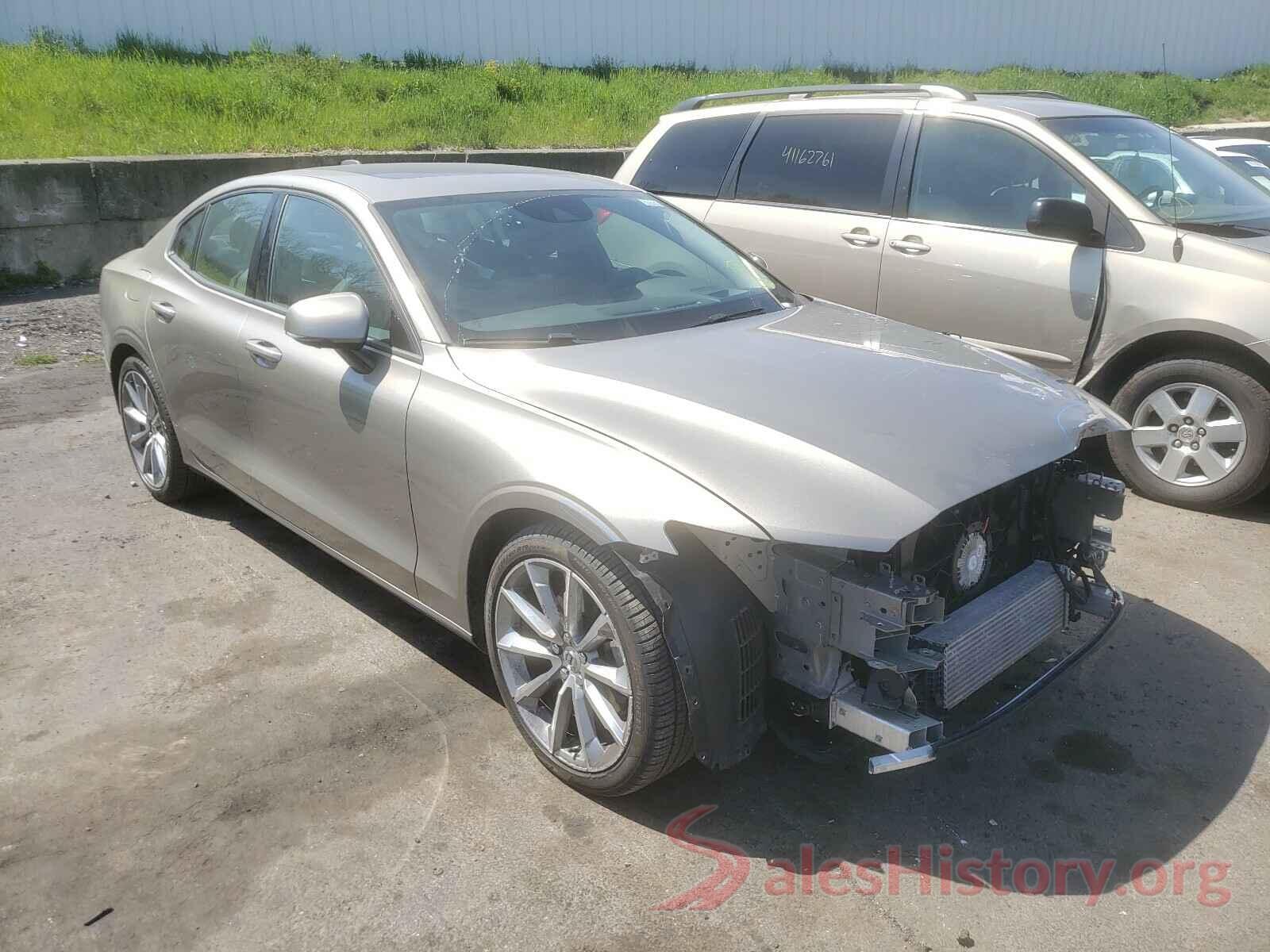 7JR102FK3LG063339 2020 VOLVO S60