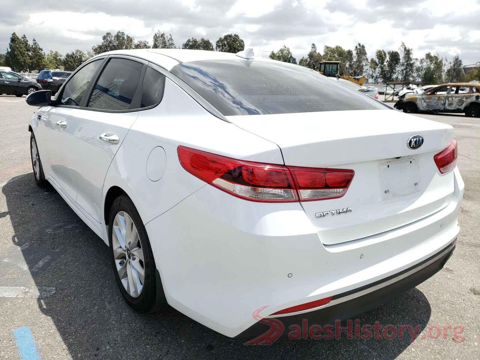 5XXGT4L34JG259089 2018 KIA OPTIMA