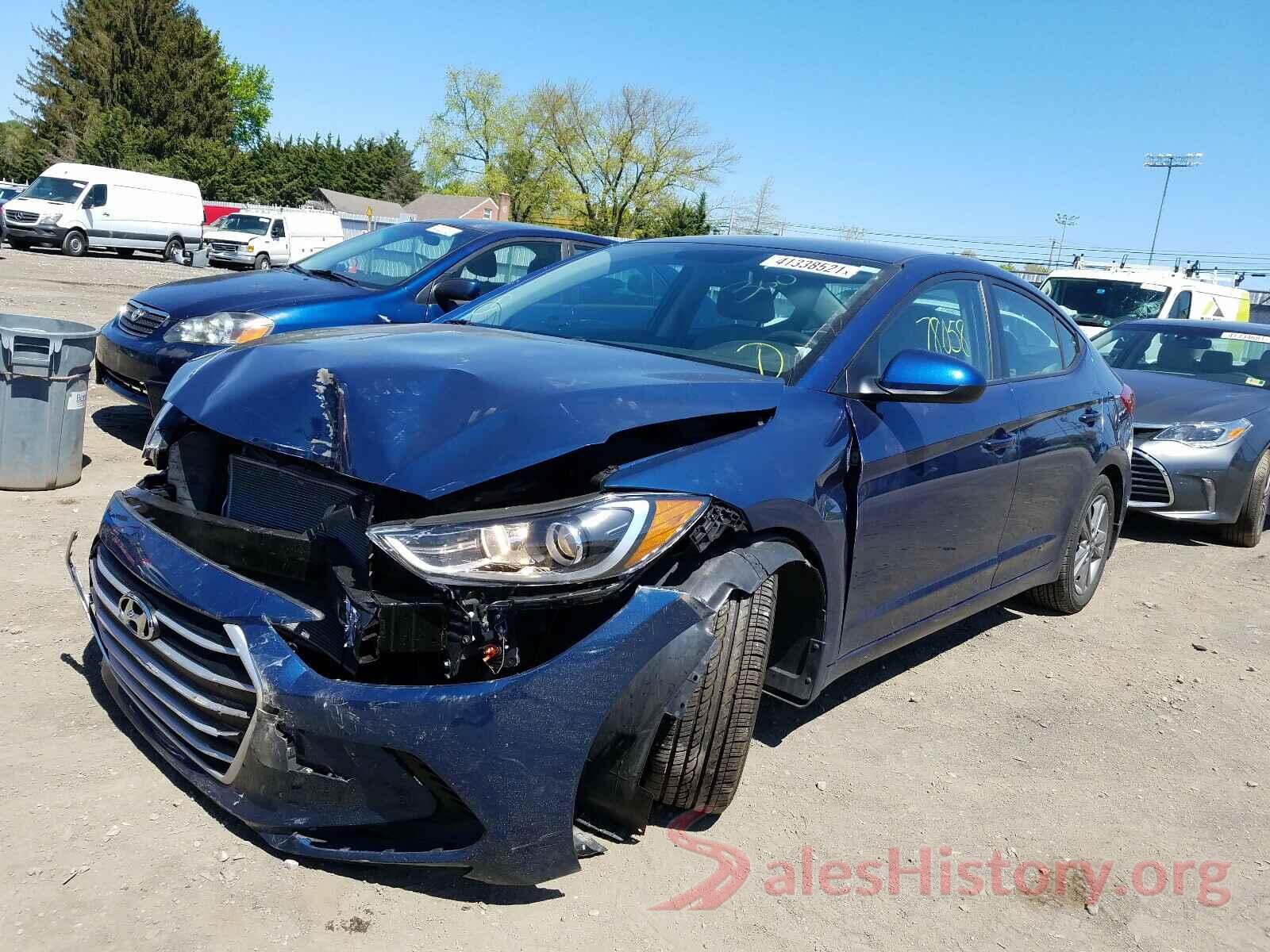 5NPD84LF9HH058656 2017 HYUNDAI ELANTRA