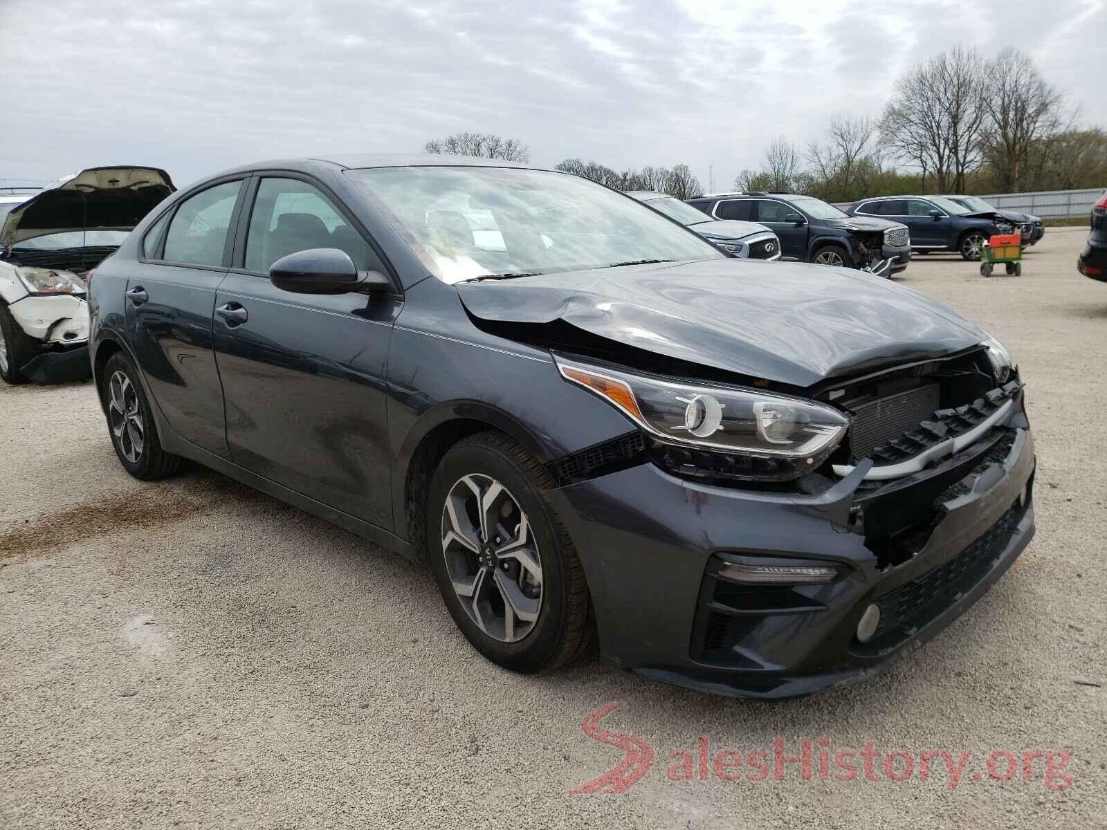 3KPF24AD0KE107718 2019 KIA FORTE