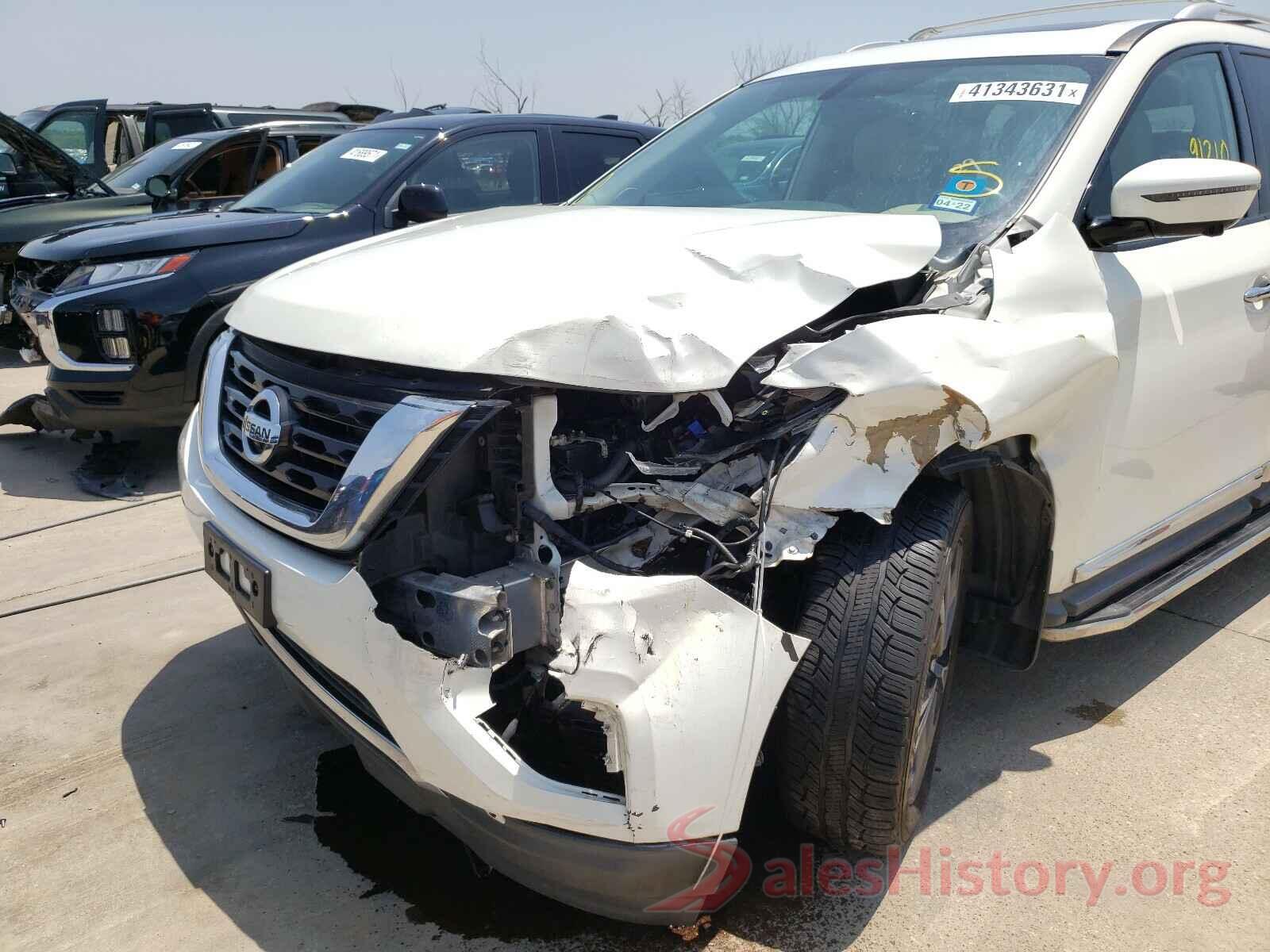 5N1DR2MM8HC618897 2017 NISSAN PATHFINDER