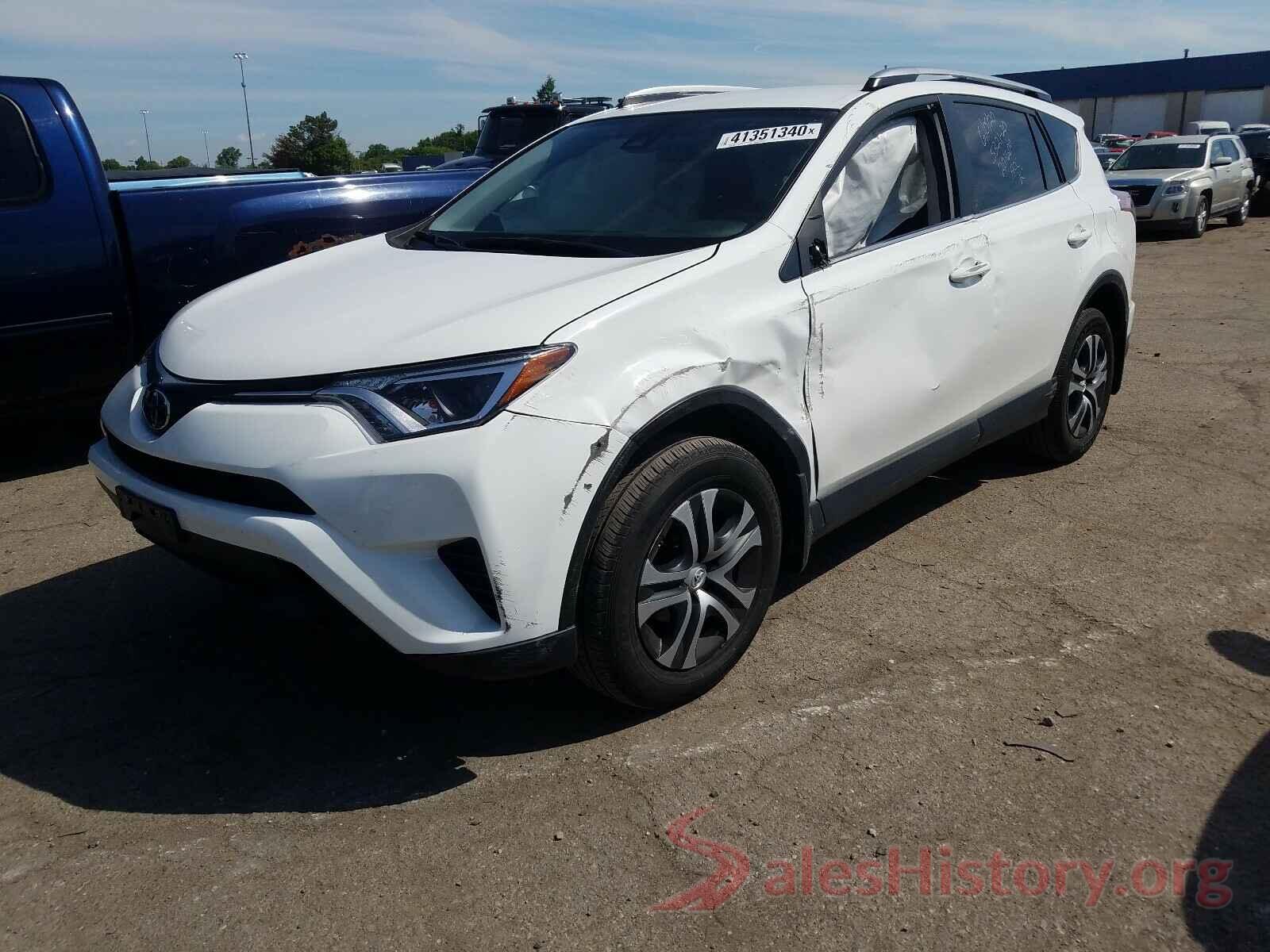 JTMBFREV2HD201600 2017 TOYOTA RAV4