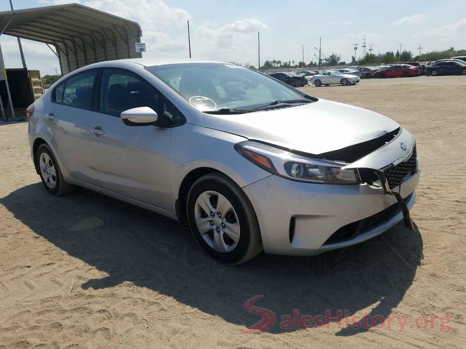 3KPFK4A7XHE022582 2017 KIA FORTE