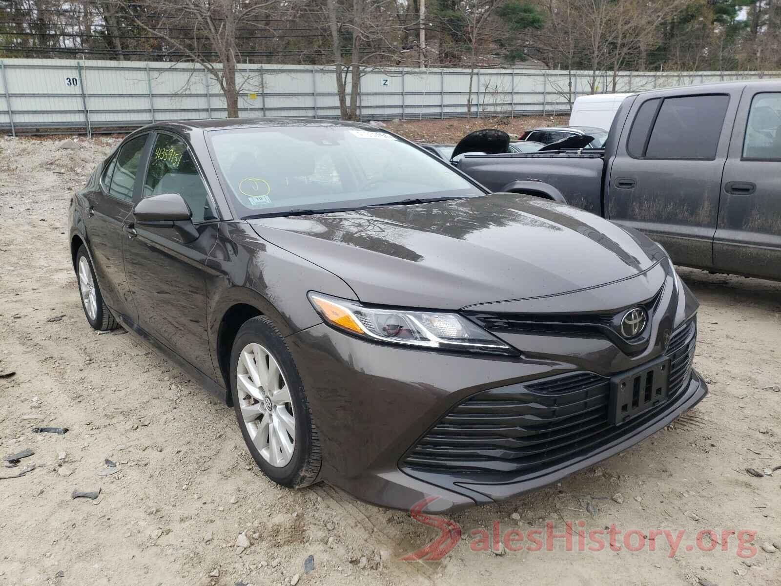 4T1B11HK7KU215402 2019 TOYOTA CAMRY