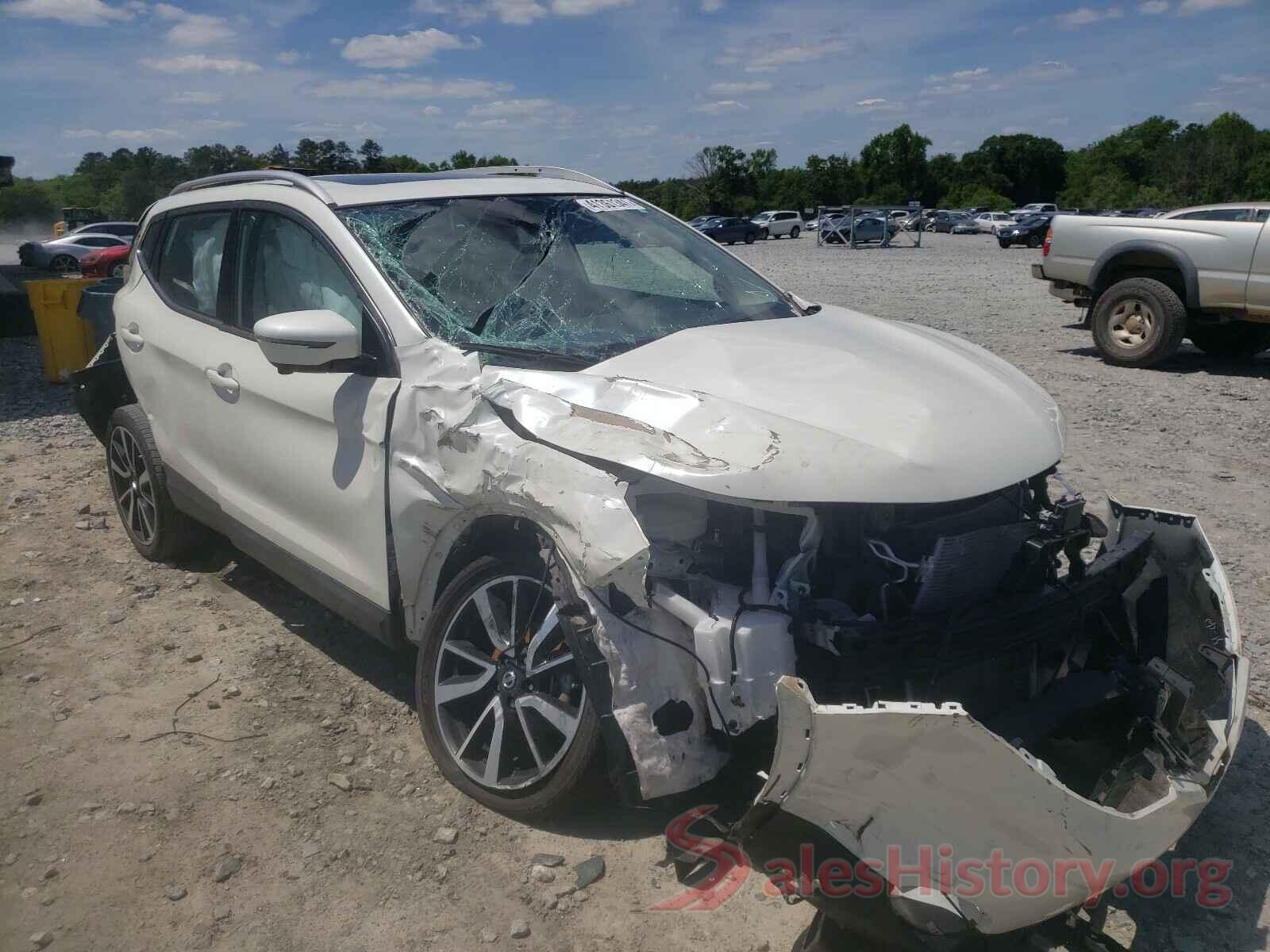 JN1BJ1CP0HW004808 2017 NISSAN ROGUE