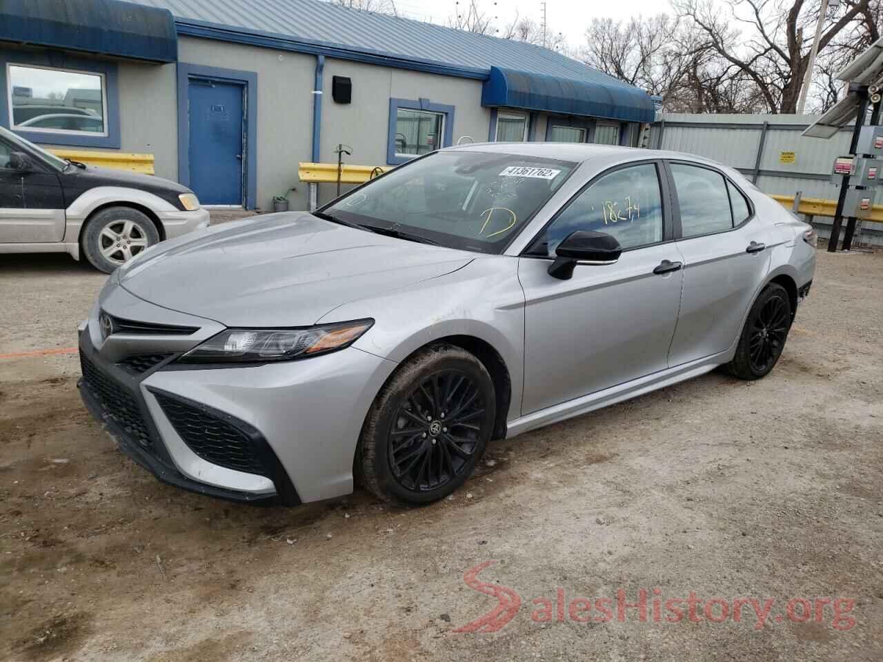 4T1T11BK2MU036488 2021 TOYOTA CAMRY