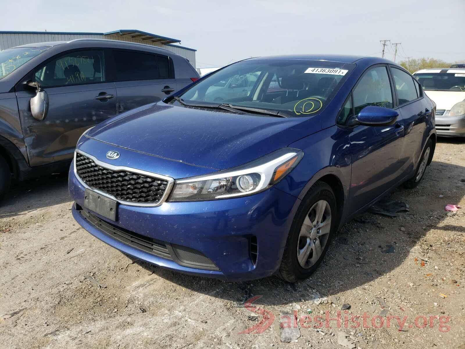 3KPFL4A7XJE189821 2018 KIA FORTE