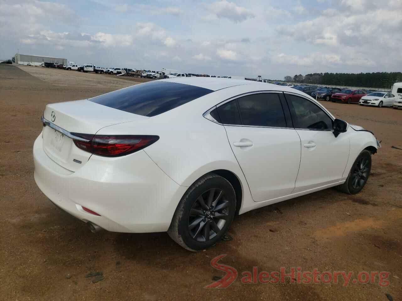 JM1GL1UMXJ1326084 2018 MAZDA 6