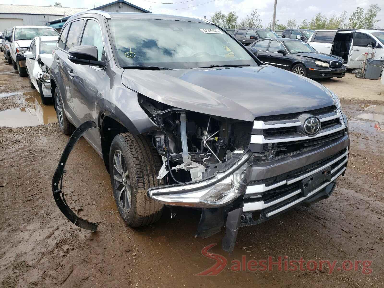 5TDJZRFH3JS557642 2018 TOYOTA HIGHLANDER