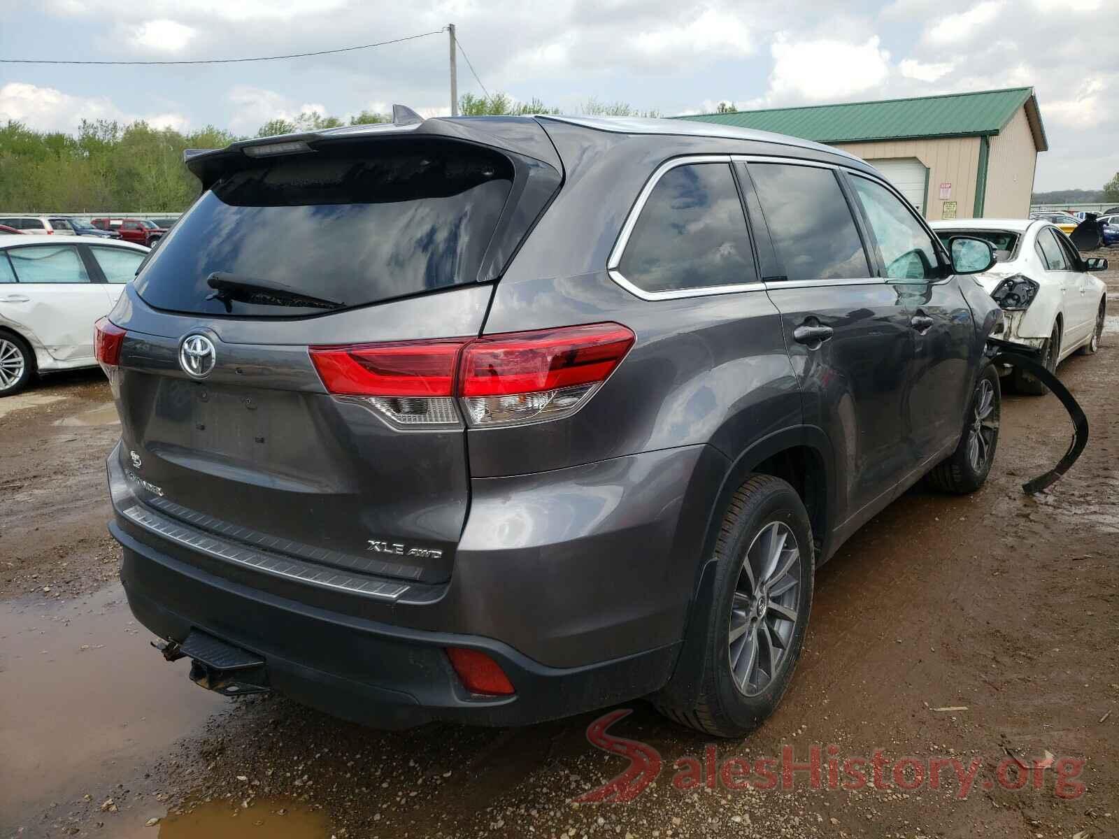 5TDJZRFH3JS557642 2018 TOYOTA HIGHLANDER