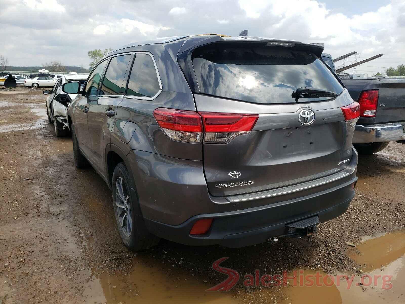 5TDJZRFH3JS557642 2018 TOYOTA HIGHLANDER