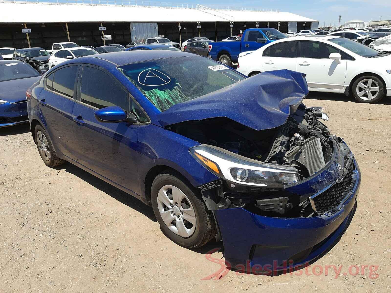 3KPFK4A7XHE161062 2017 KIA FORTE