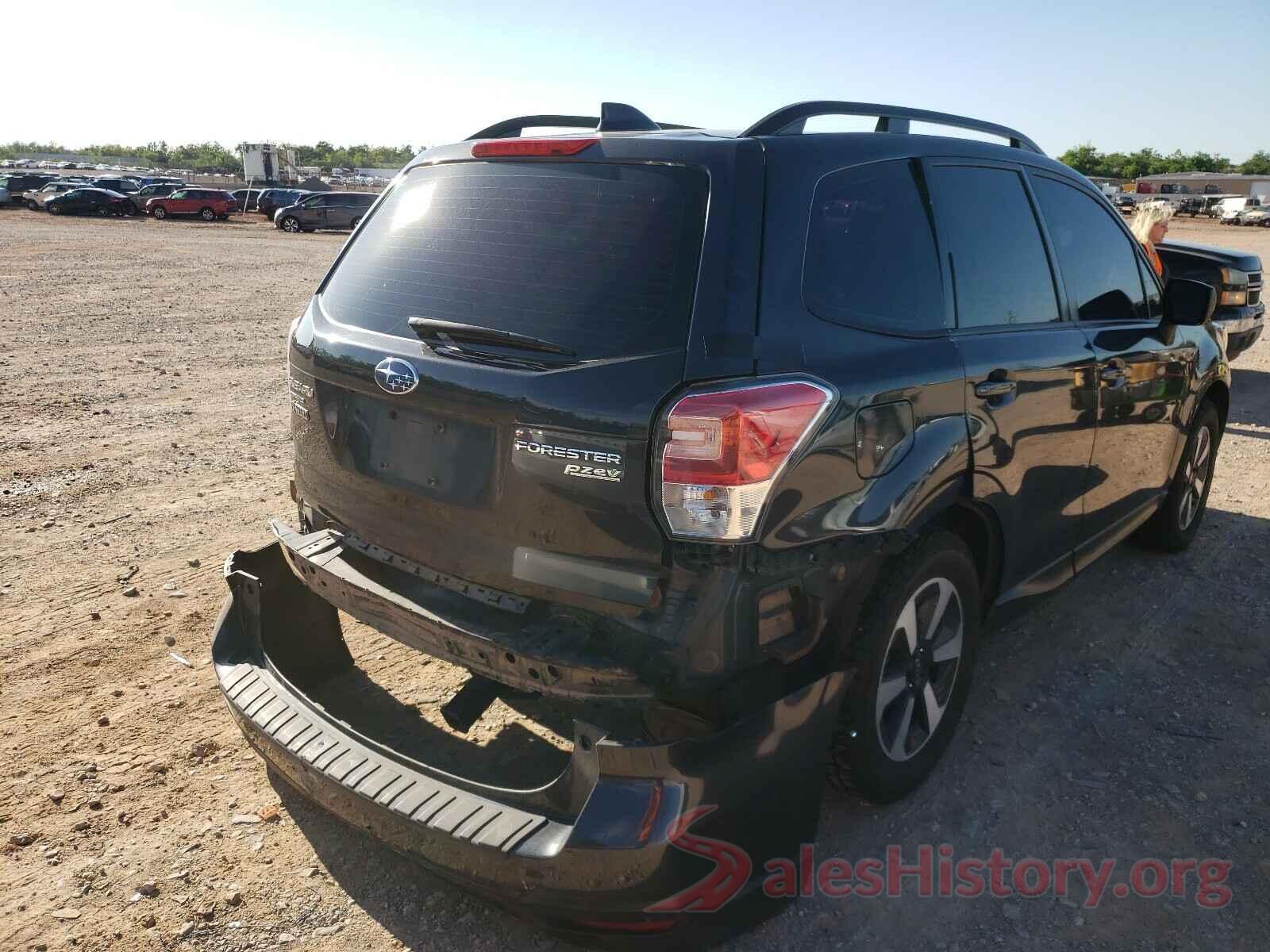 JF2SJABC8HH490964 2017 SUBARU FORESTER