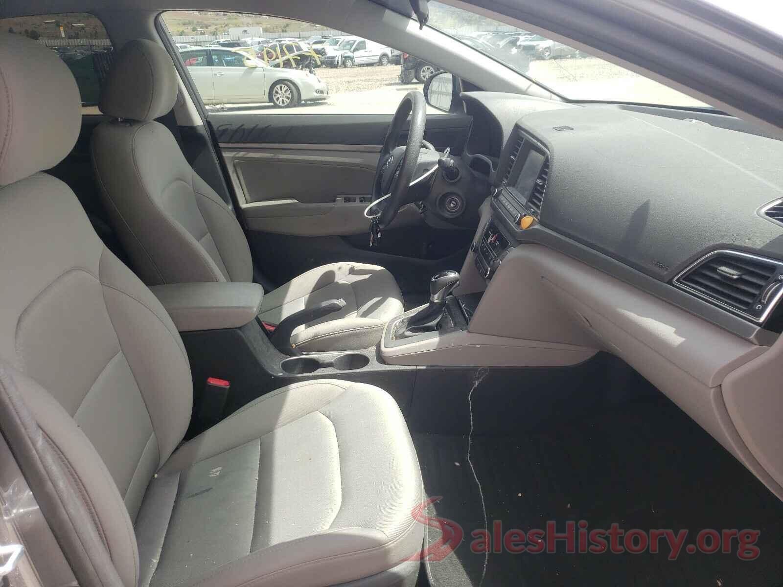 5NPD84LF9JH261181 2018 HYUNDAI ELANTRA