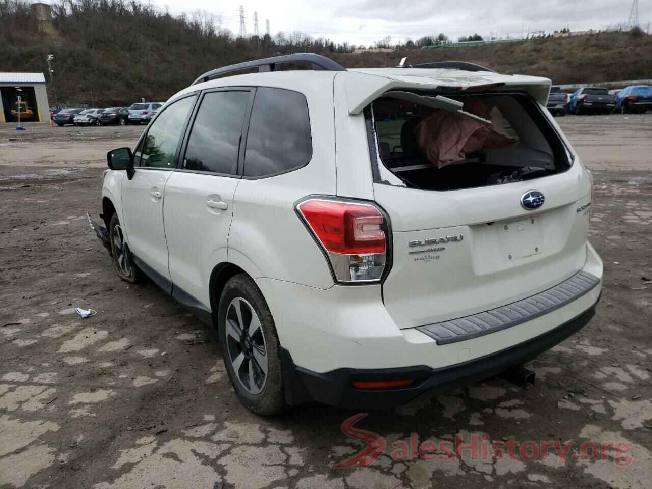 JF2SJAGC7HH587808 2017 SUBARU FORESTER