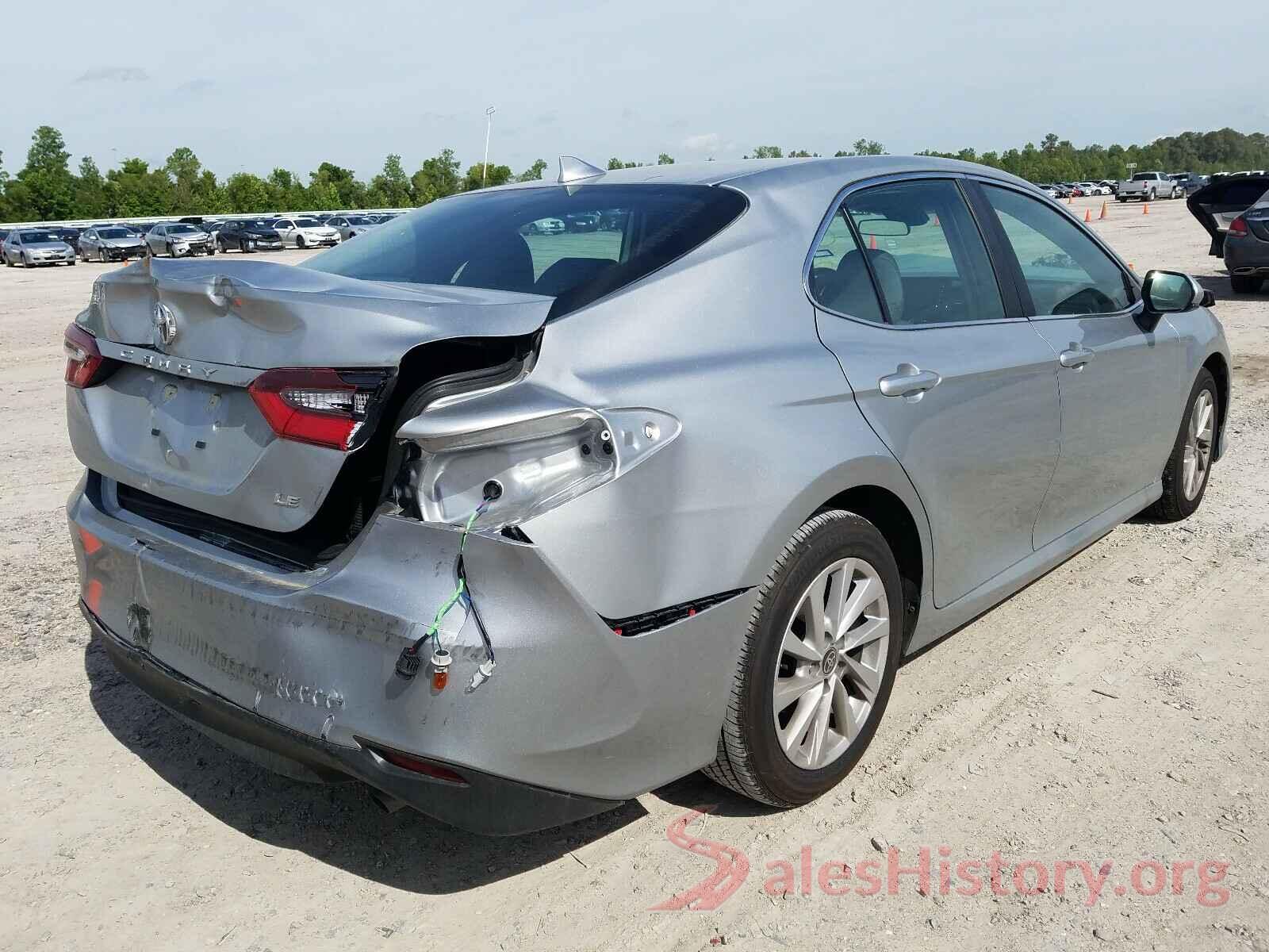 4T1C11AK9MU443595 2021 TOYOTA CAMRY