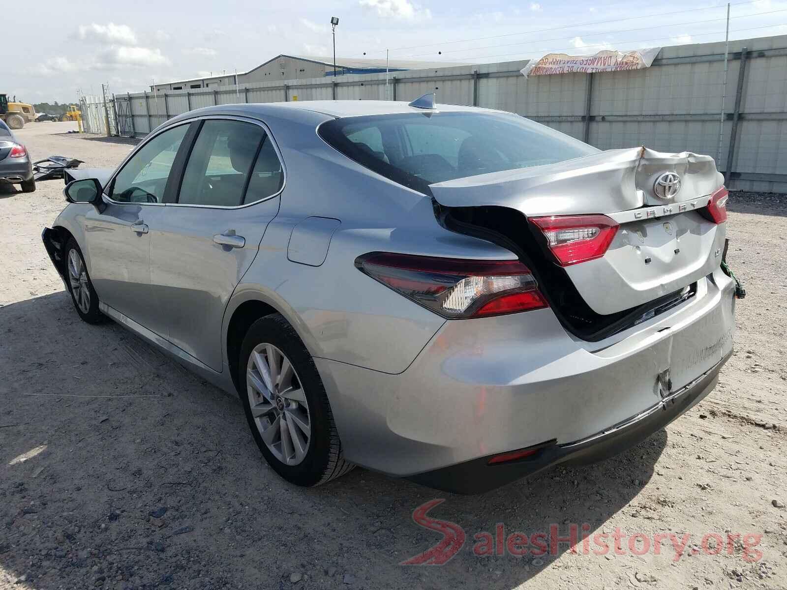 4T1C11AK9MU443595 2021 TOYOTA CAMRY