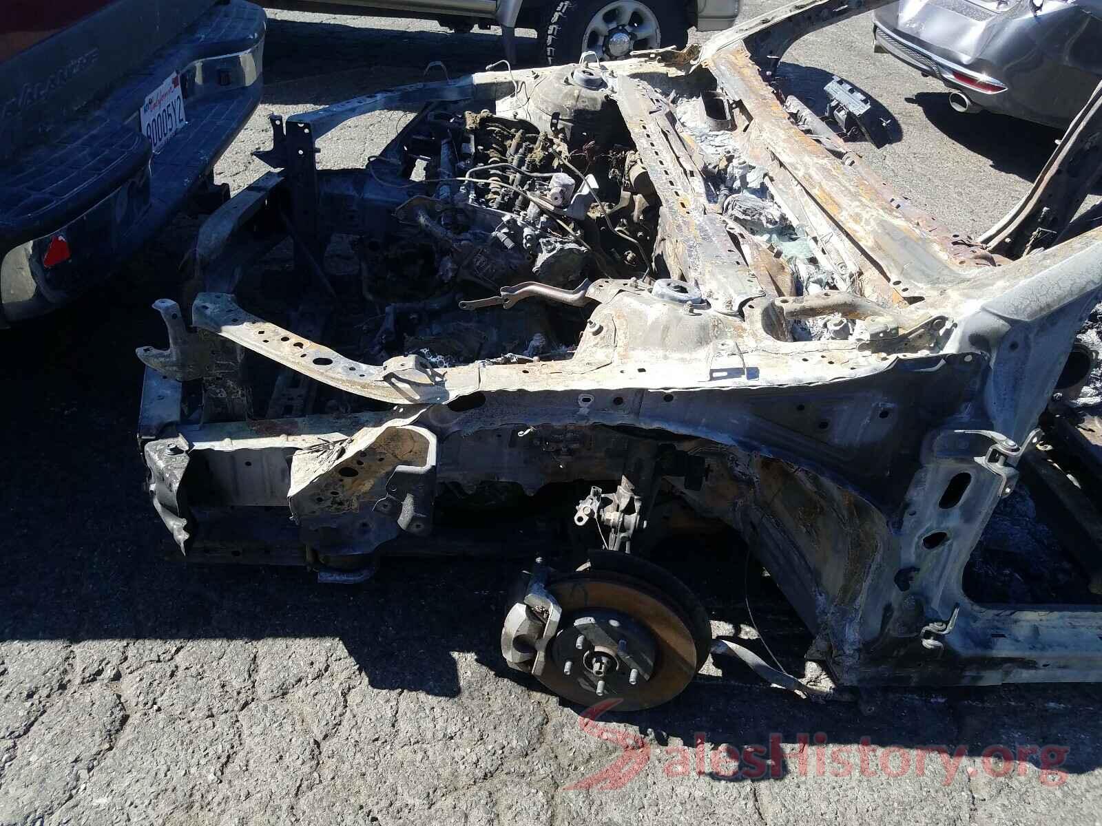 4T1B61HK8JU530922 2018 TOYOTA CAMRY