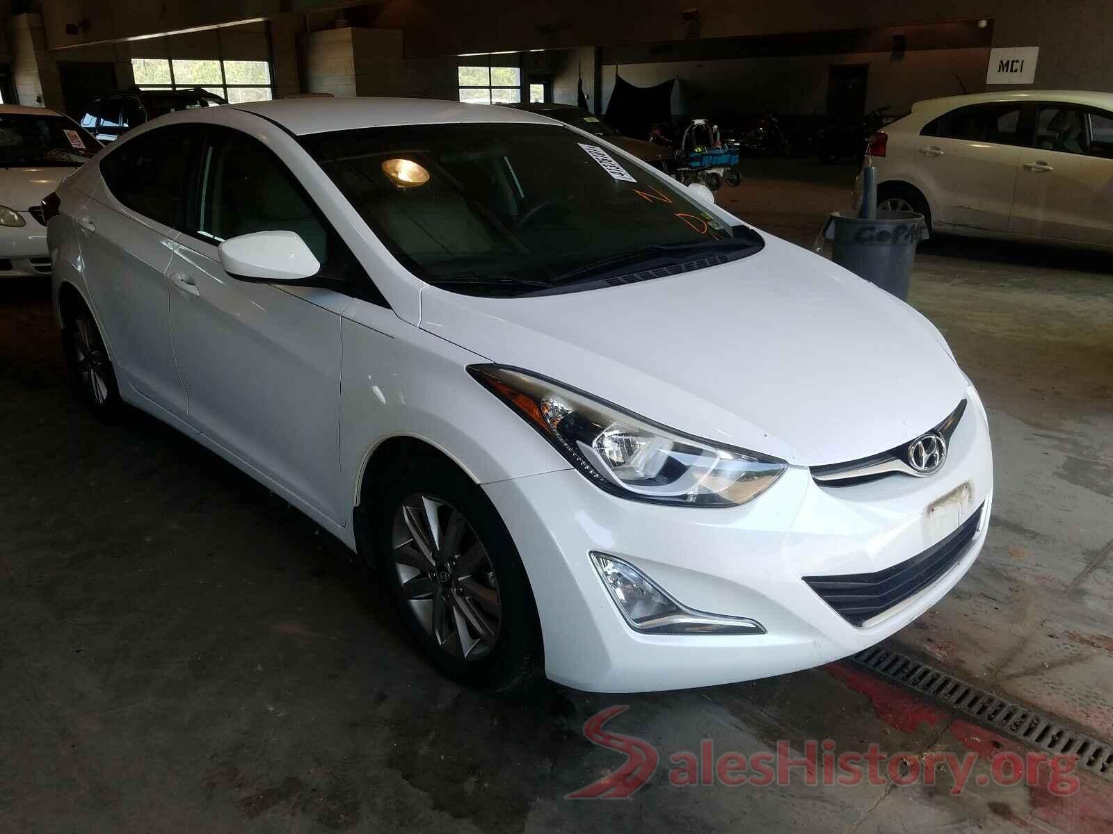 5NPDH4AE4GH653973 2016 HYUNDAI ELANTRA