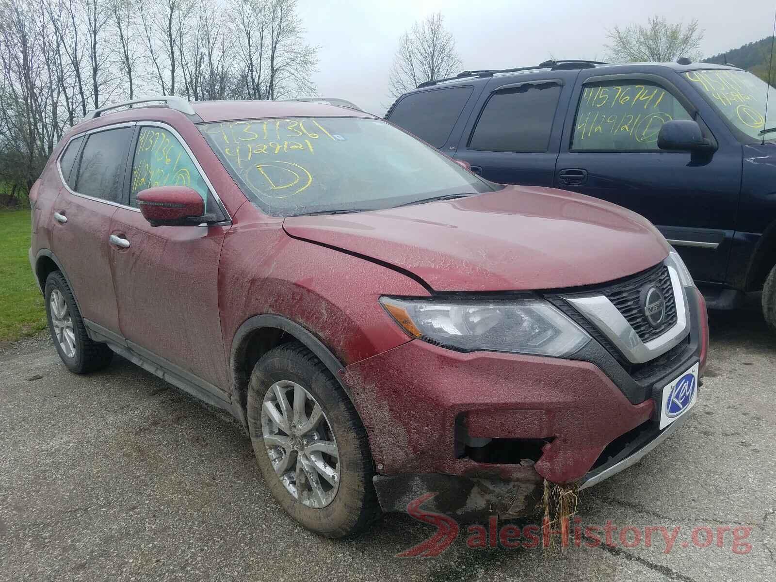 5N1AT2MV1JC724708 2018 NISSAN ROGUE