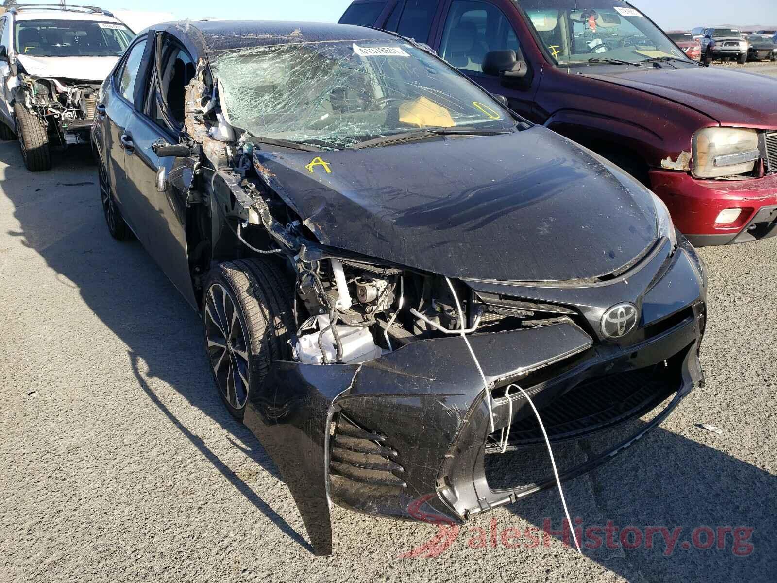 2T1BURHE5JC101236 2018 TOYOTA COROLLA