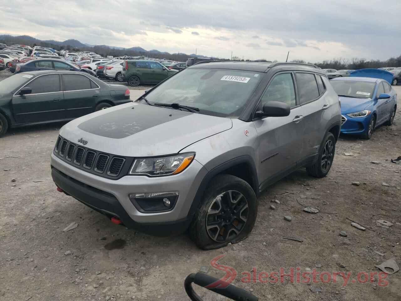 3C4NJDDB1KT627494 2019 JEEP COMPASS