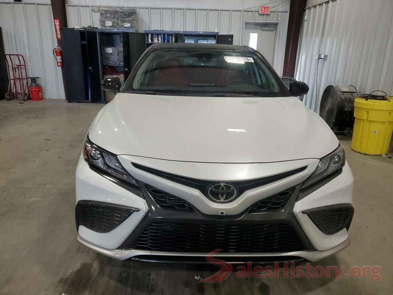 4T1KZ1AK7MU051638 2021 TOYOTA CAMRY