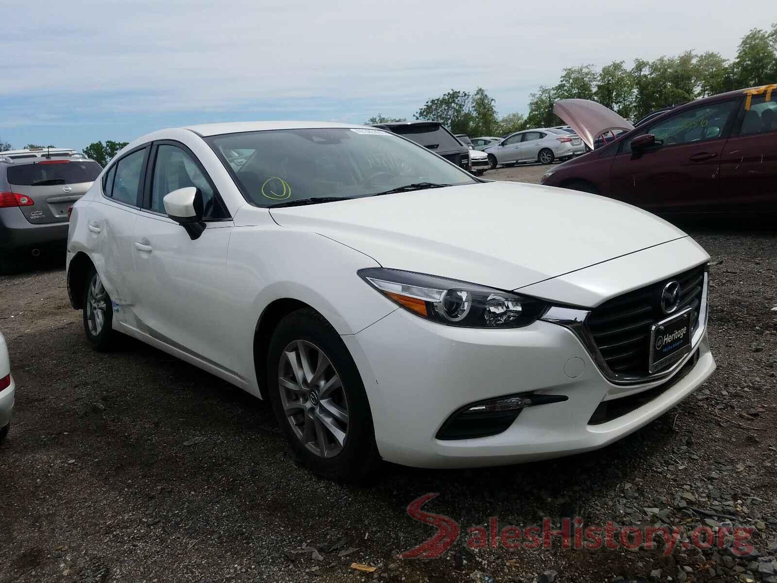 3MZBN1U79JM163233 2018 MAZDA 3