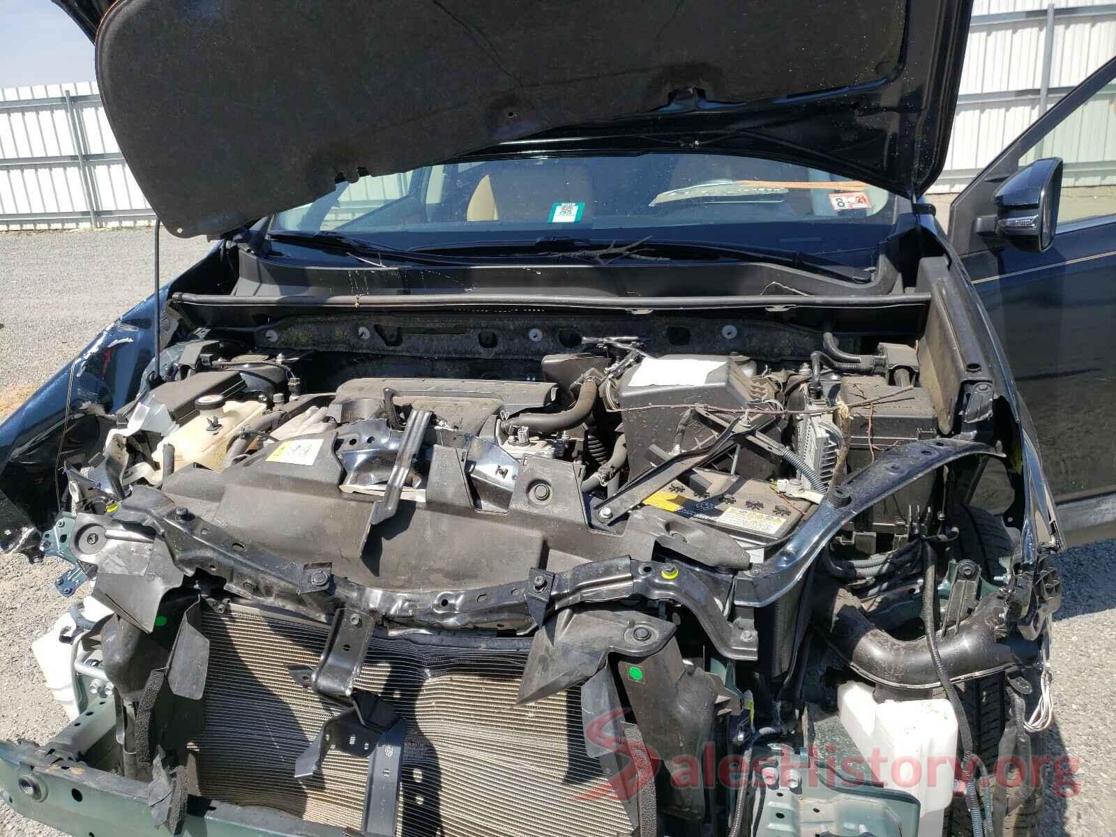 JTMDFREV9HJ714806 2017 TOYOTA RAV4