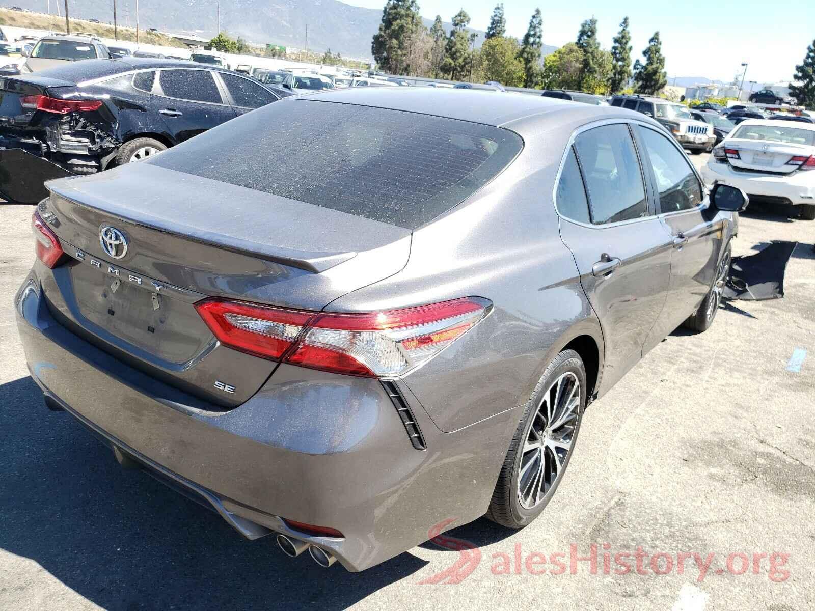 4T1B11HKXJU595897 2018 TOYOTA CAMRY