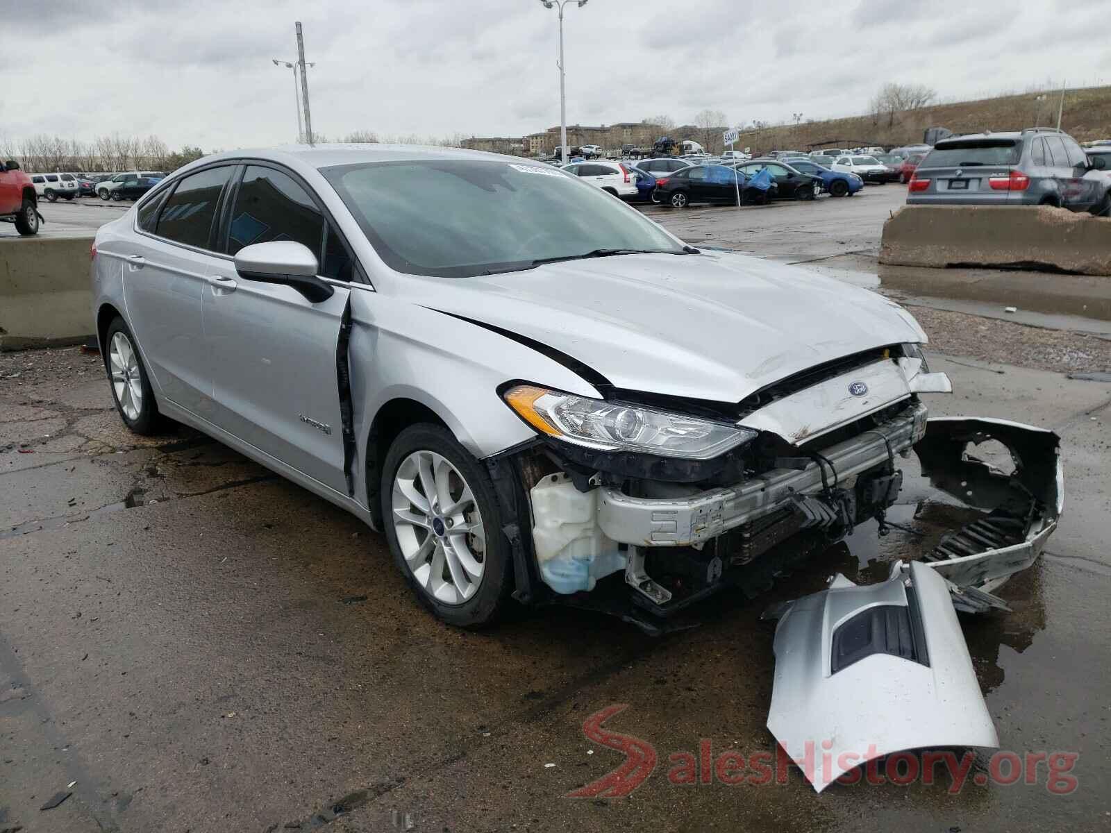 3FA6P0LUXKR207122 2019 FORD FUSION