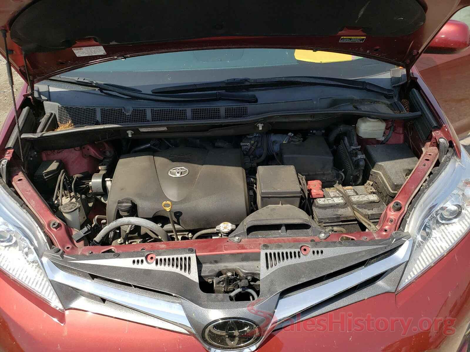 5TDYZ3DC0JS934205 2018 TOYOTA SIENNA