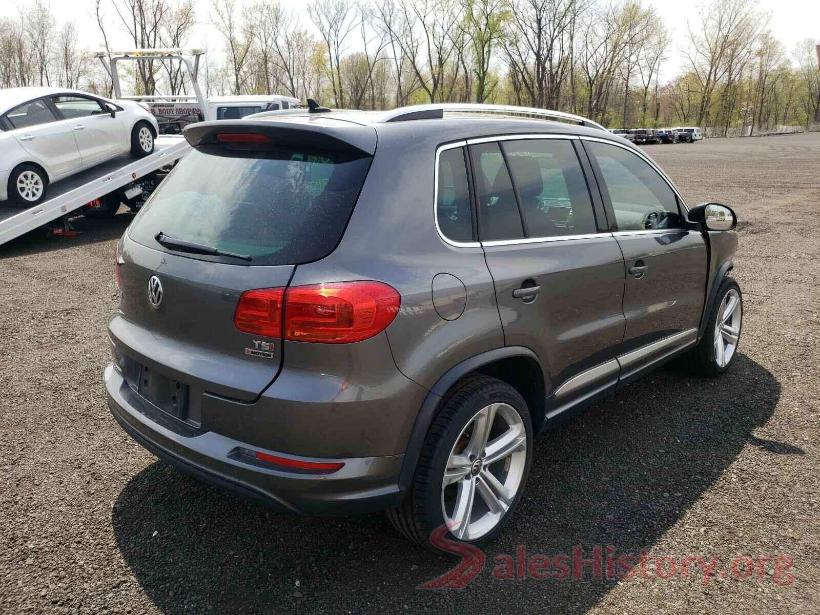 WVGBV7AX5GW527274 2016 VOLKSWAGEN TIGUAN