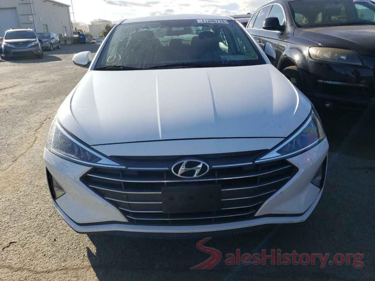 5NPD74LF2KH488006 2019 HYUNDAI ELANTRA