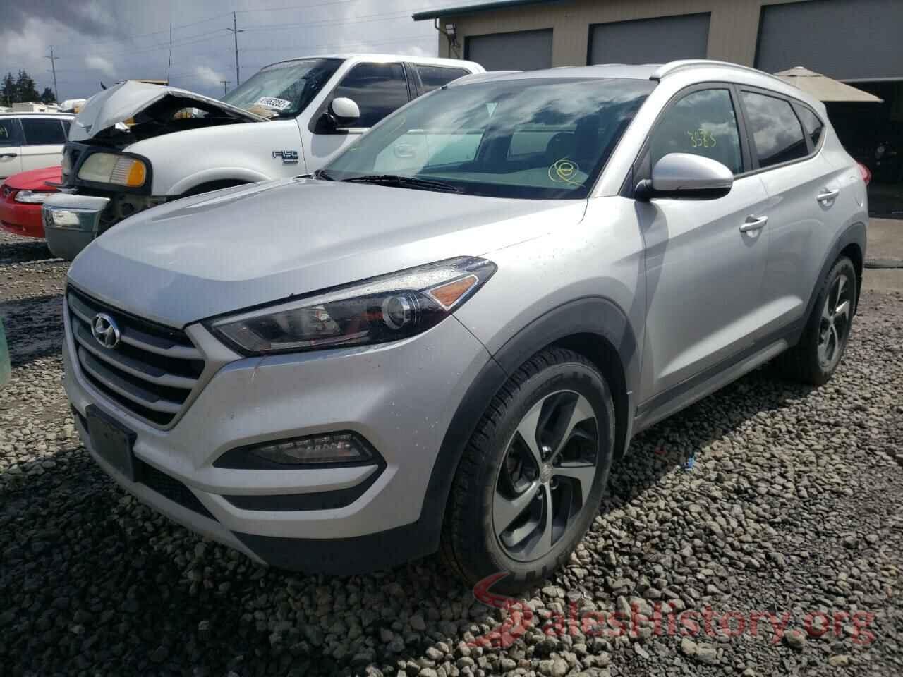 KM8J3CA26HU272999 2017 HYUNDAI TUCSON