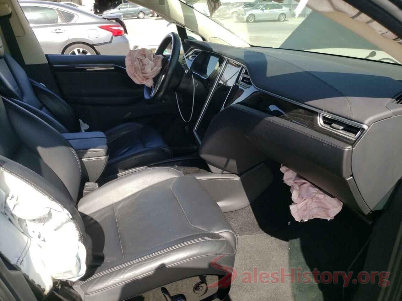 5YJXCAE2XGF009032 2016 TESLA MODEL X