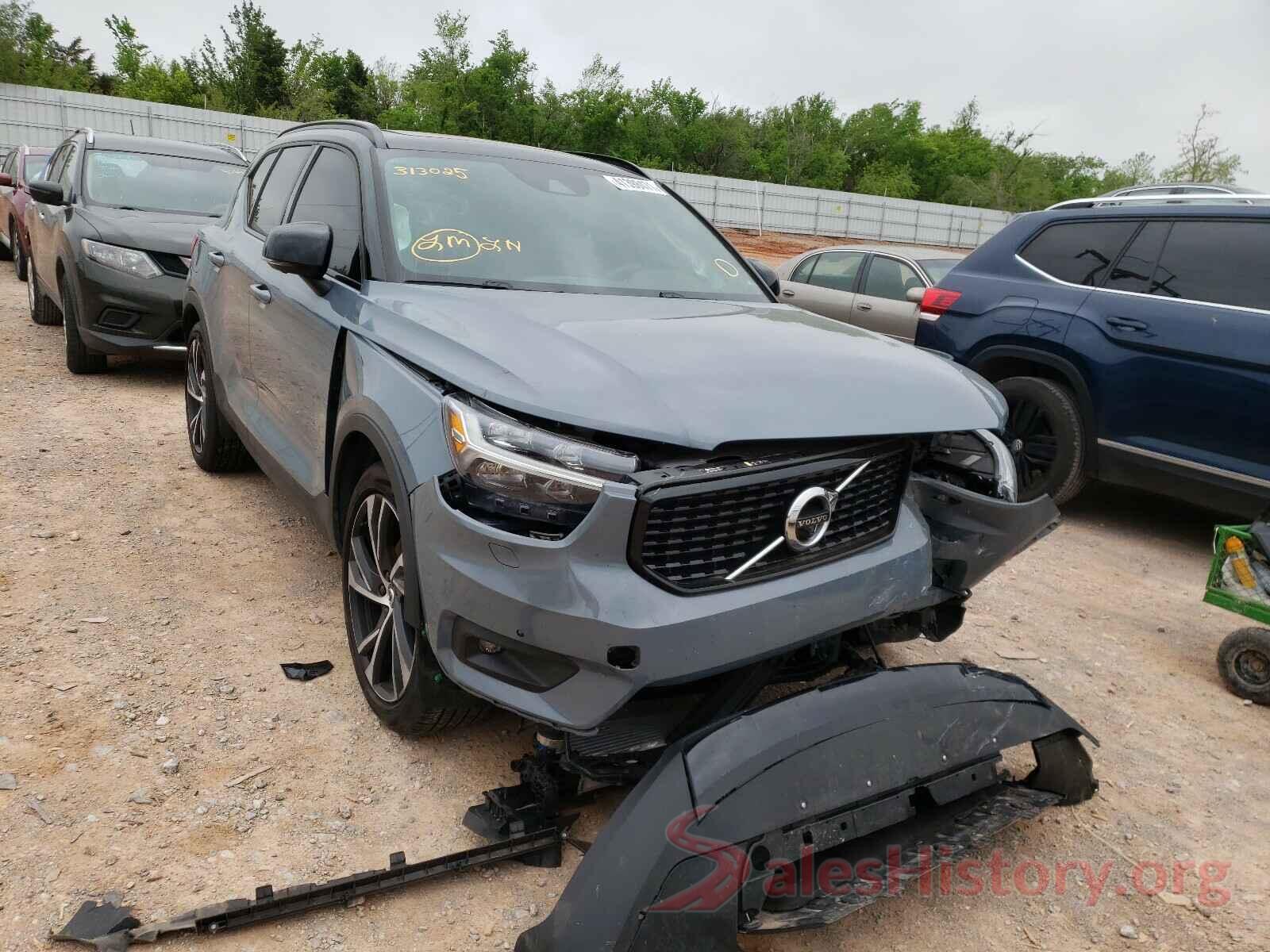 YV4162UMXL2313025 2020 VOLVO XC40