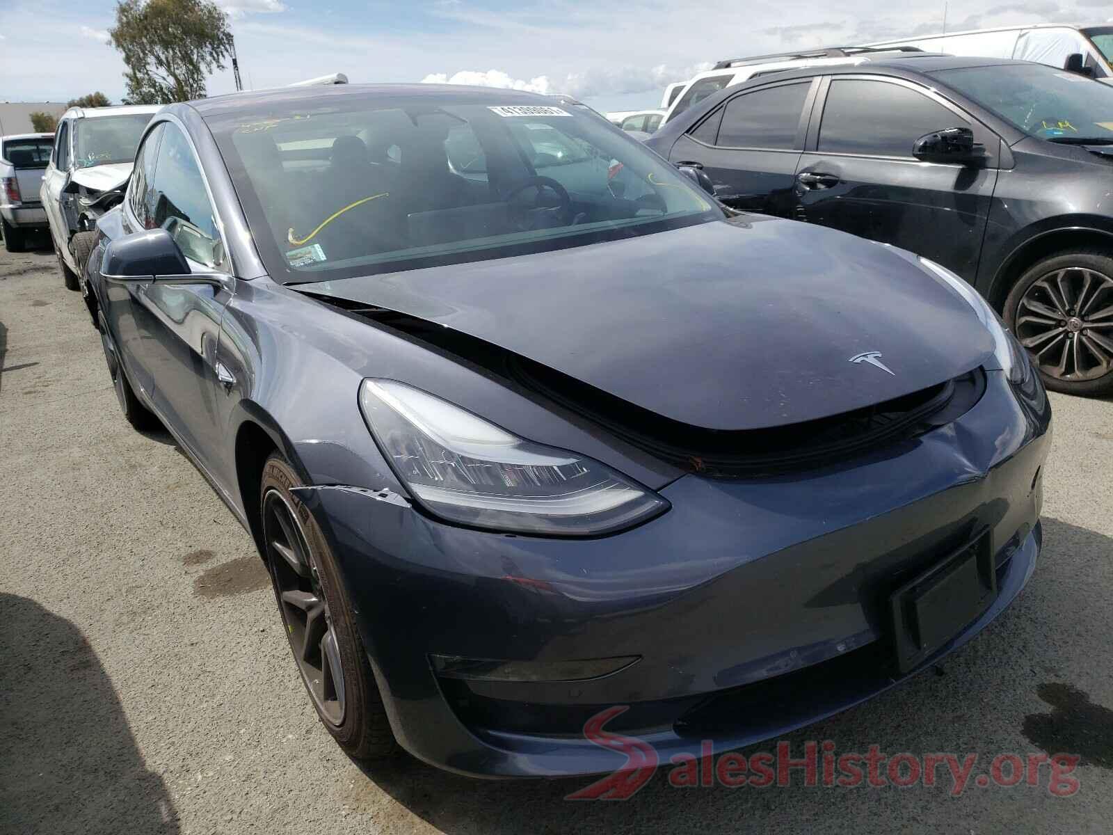 5YJ3E1EA2JF041190 2018 TESLA MODEL 3