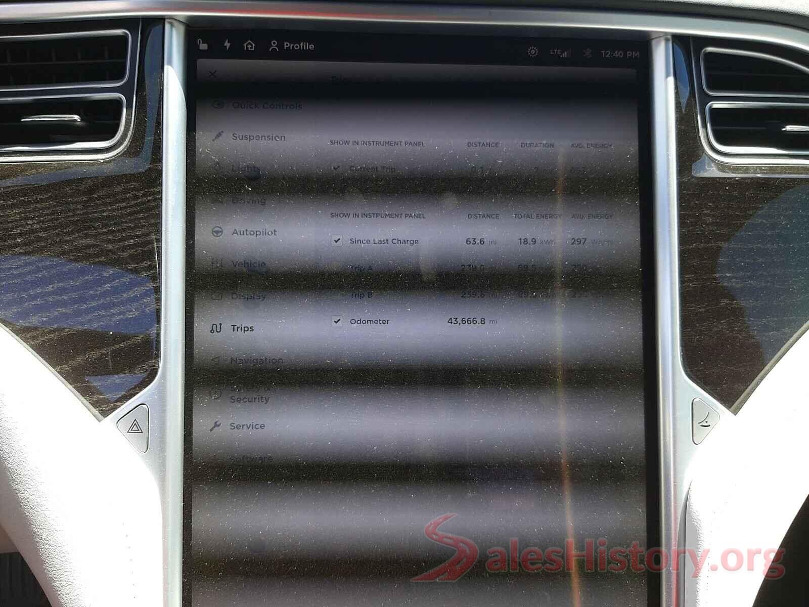 5YJSA1E26HF222352 2017 TESLA MODEL S