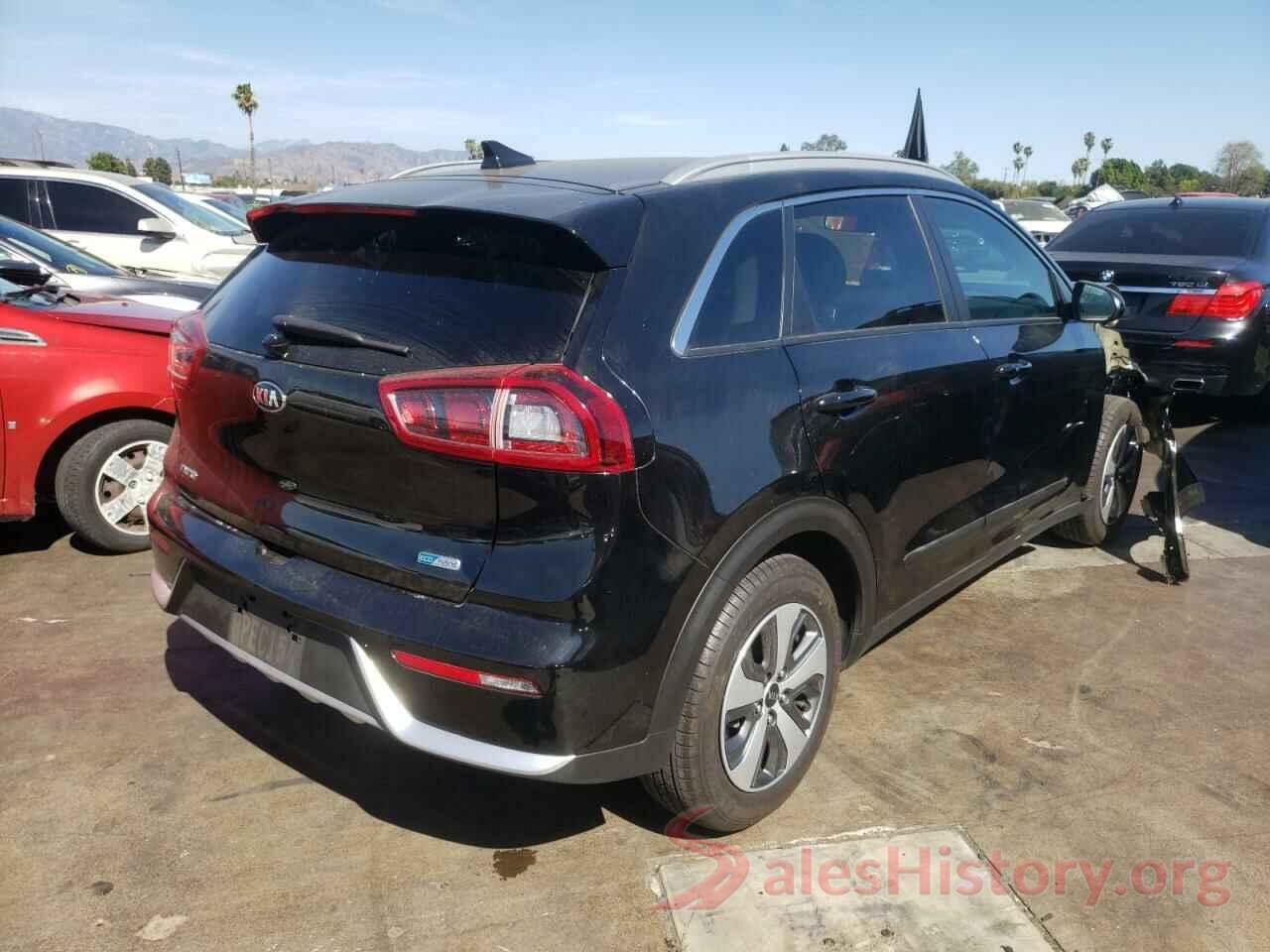 KNDCB3LC1K5343775 2019 KIA NIRO