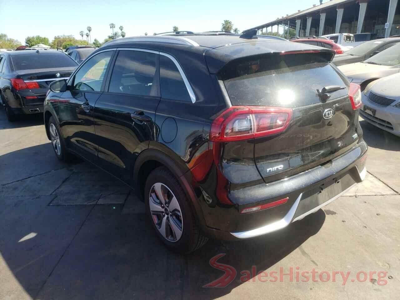 KNDCB3LC1K5343775 2019 KIA NIRO