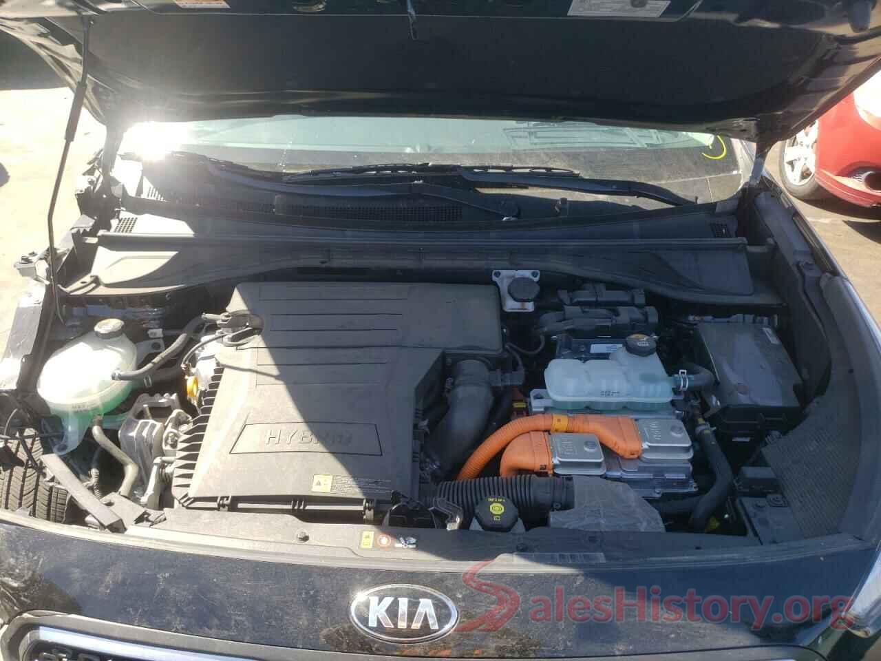 KNDCB3LC1K5343775 2019 KIA NIRO