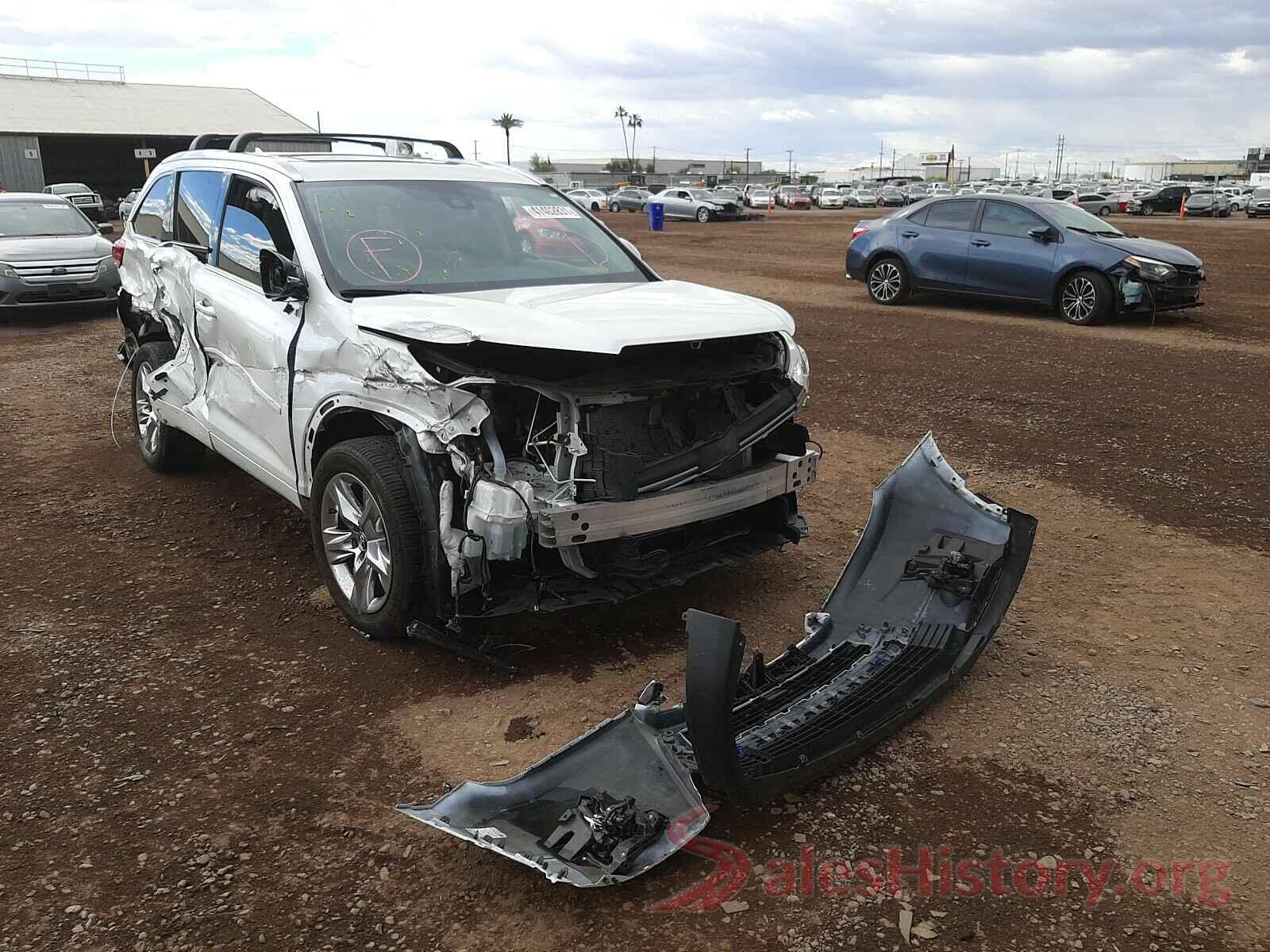 5TDYZRFH3KS325946 2019 TOYOTA HIGHLANDER