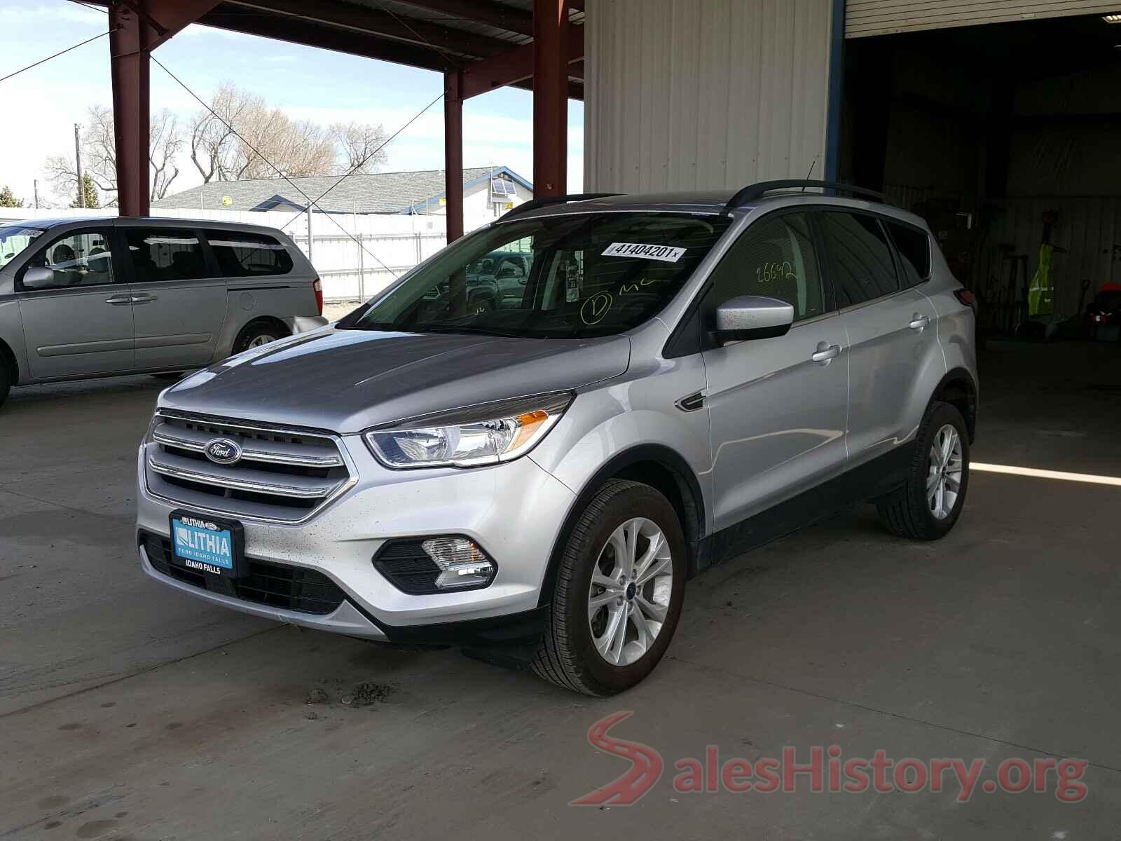 1FMCU9GD2JUC70447 2018 FORD ESCAPE