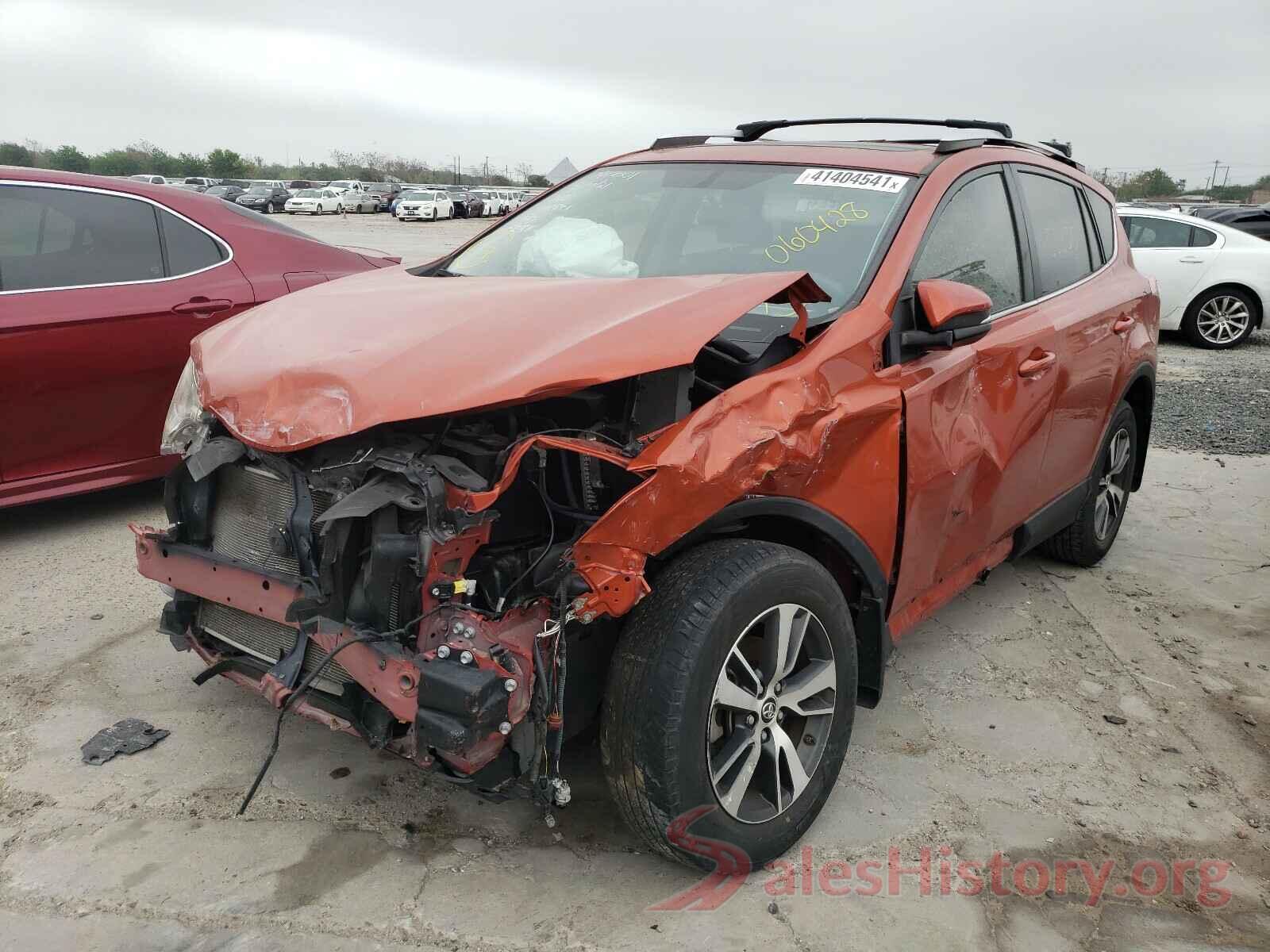 JTMWFREV9GJ060428 2016 TOYOTA RAV4